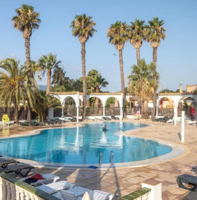Le Neptune 4 Etoiles Campsite Argeles-sur-Mer
